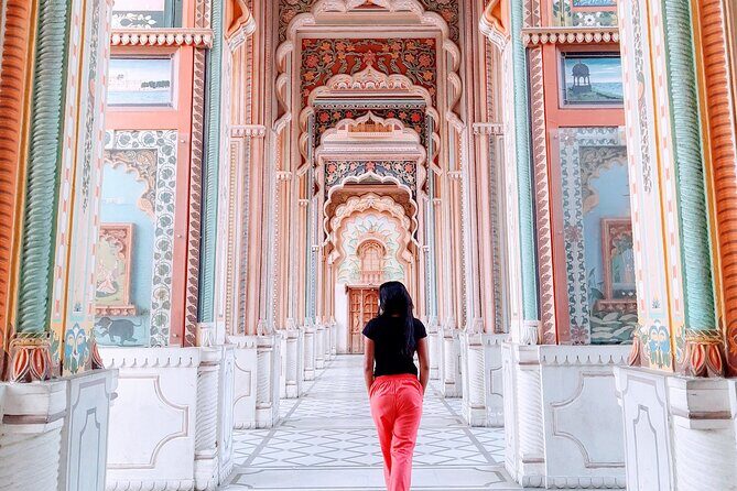 Private Tour of Jaipur's Most Instagrammable & Photogenic Spots - Price and Logistics: Private SUV, Tuk-Tuk Option, and What’s Included