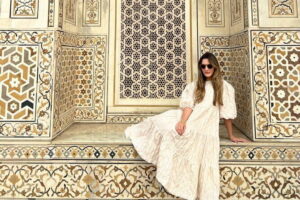 Private Transfer Agra to Delhi - Cars, comfort, and careful driving on the 3–4 hour run