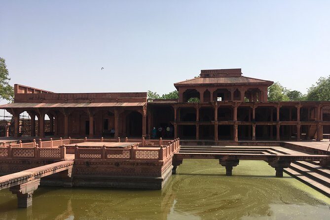 Private Transfer From Agra To Jaipur with Fatehpur Sikri - The drive: comfort, timing, and how you actually stay sane