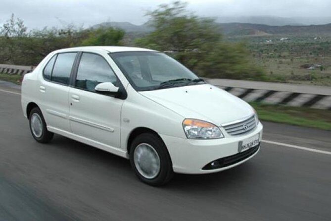 Private Transfer From Udaipur To Jodhpur Via Jain Temple & Kumbhalgarh Fort - Kumbhalgarh Fort: UNESCO views you feel in your legs and neck