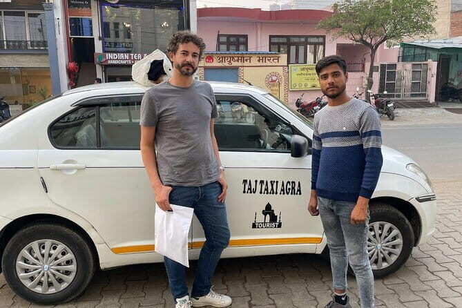 Same Day luxury Taj Mahal and Agra Fort Tour from Delhi by Car - Agra Fort in One Hour: What You’ll Get (and What You Won’t)