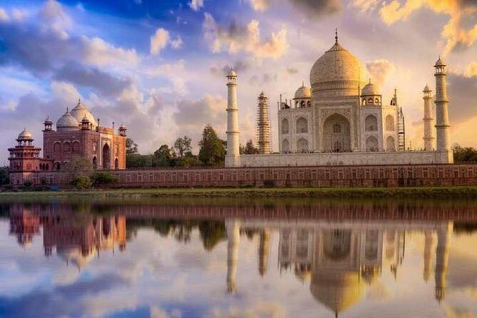 Same Day Taj Mahal Tour by car - Taj Mahal first: guided entry and a solid 2-hour visit