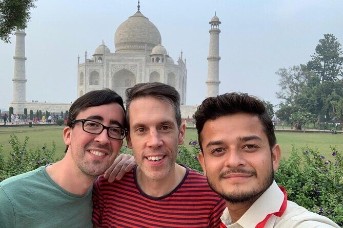 Skip The Line Taj Mahal & Agra Tour by AC Car From Agra - Transport details that affect your comfort (and your patience)