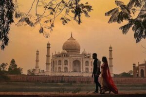 Sunrise Taj Mahal Tour from Delhi With Breakfast And Lunch - The drive from Delhi (and why it’s worth the comfort)