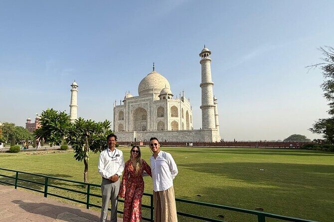 Taj Mahal, Agra Fort and Baby Taj Day Tour from Delhi by Car - Drive Back to Delhi: Plan for an Evening Finish