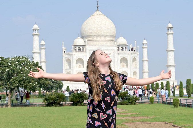 Taj Mahal, Agra Fort & Baby Taj tour from Delhi by Car with Meal - Price and value: $130 per person for the full-day lift