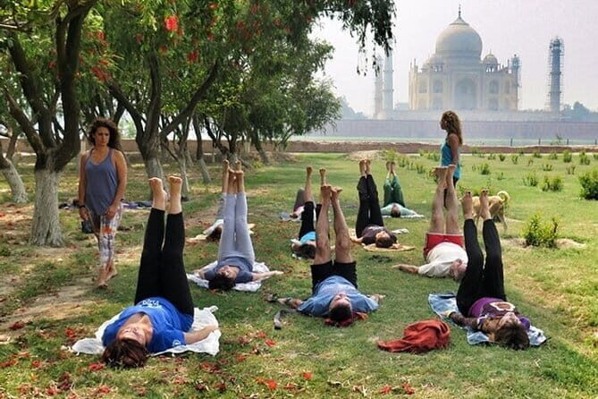 Taj Mahal by Tuk Tuk : A Local-Style Adventure - Price and value: $9.55 per person, but read what you’re choosing