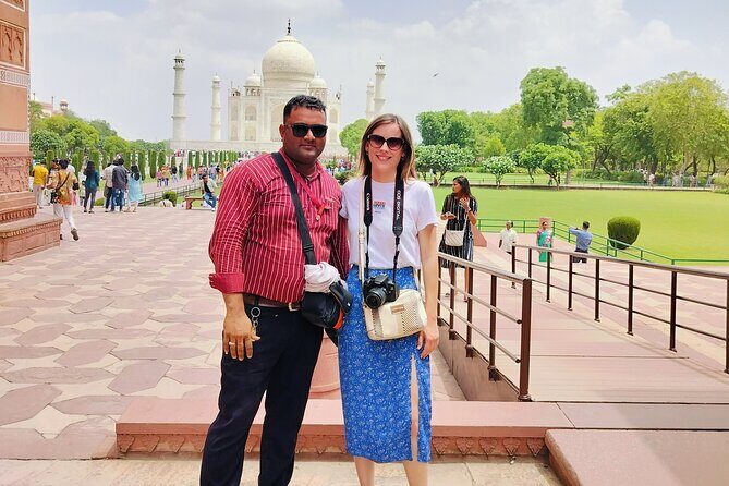 Taj Mahal Private Day Tour from Delhi by Express Train with Lunch - Getting moving from Delhi: pickup timing and onboard meals