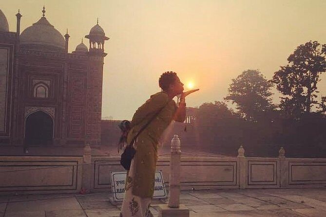 Taj Mahal Sunrise & Sunset All Inclusive Private Luxury Agra Tour - Marble inlay demonstration in Agra: hands-on craft time