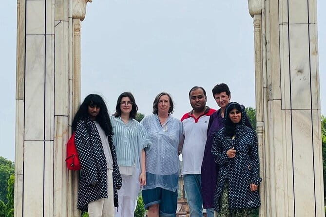 Taj Mahal Sunrise Tour From Delhi by Car - Agra Fort: Mughal walls with time to look