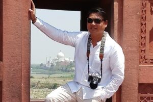 Taj Mahal Tour From Delhi - Visiting the Taj Mahal: great sight, separate ticket