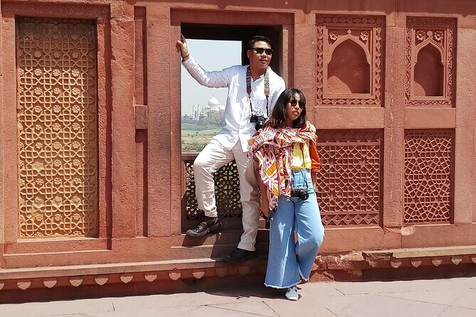 Taj Mahal Tour From Delhi - Tickets, parking, and what’s actually covered