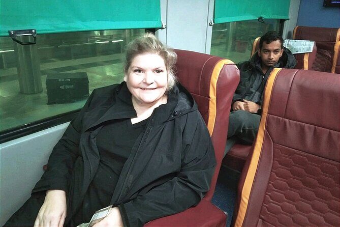 Taj Mahal Trip by Express Train from Delhi - Private Day Tour - City sightseeing by private A/C car: the comfort factor