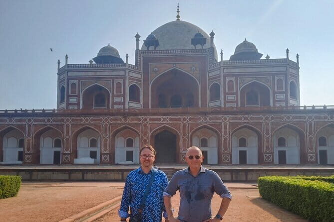 Timeless Treasures: An Old Delhi Heritage Walking Tour - Dariba Kalan: the jewelry street that explains the trade routes