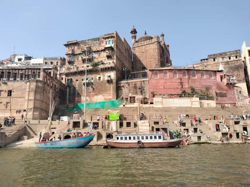 Tourist Guide English & Spanish Varanasi/Benares - Why the Ganges boat ride makes this tour worth it