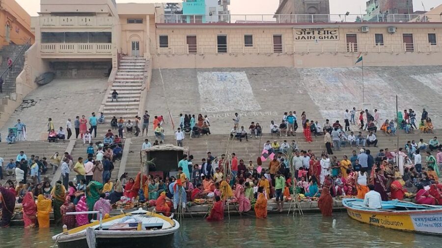 Tourist Guide English & Spanish Varanasi/Benares - Breakfast, lassi, and those stops that keep the day pleasant