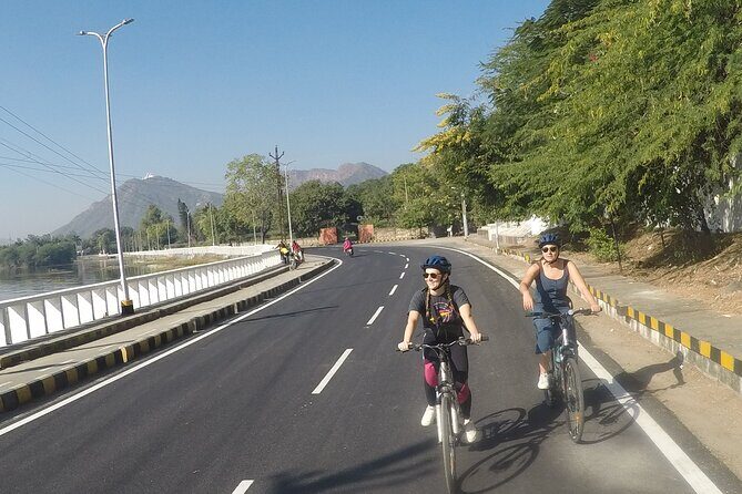 Udaipur Countryside Biking excursion - Key highlights worth waking up for