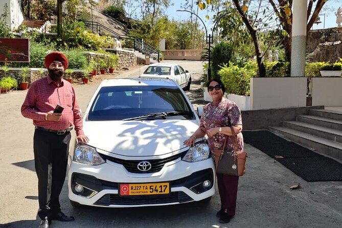 Udaipur Full Day Sightseeing Tour by Private Car - Stop 7: Crystal Gallery at Fateh Prakash Palace