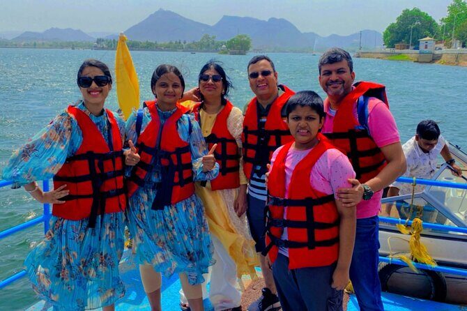 Udaipur Full Day Sightseeing Tour by Private Car - Stop 2: City Palace of Udaipur for real palace scale (entry costs extra)