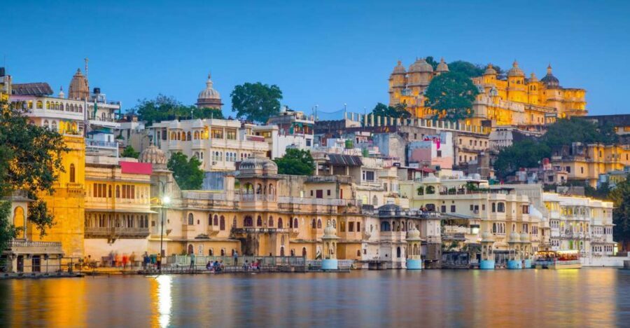 Udaipur: Guided Ghat Tour and Boat Ride - The Ghat Route: Hanuman, Nav, Gangaur, and Lal Ghat