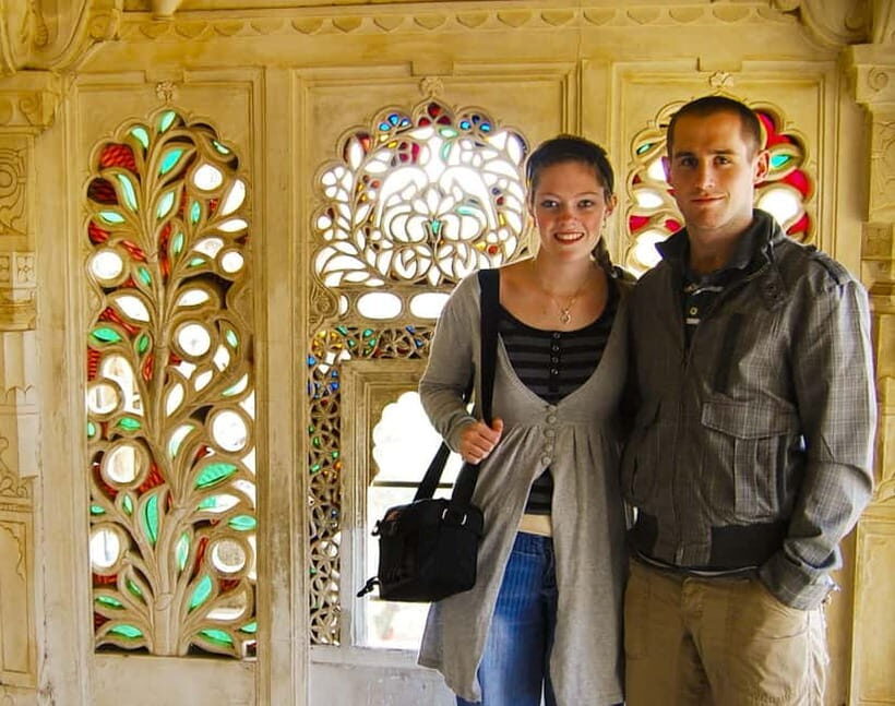 Udaipur: Private Full-Day Sightseeing Tour with a Tour Guide - A full day that strings Udaipur’s temples, palaces, and lakes together