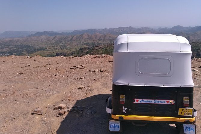 Udaipur sightseeing by tuk tuk or car - Price and what you realistically get for around $13