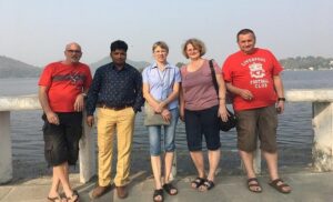 Udaipur Sightseeing Tour - An 8-hour Udaipur circuit that helps you get your bearings