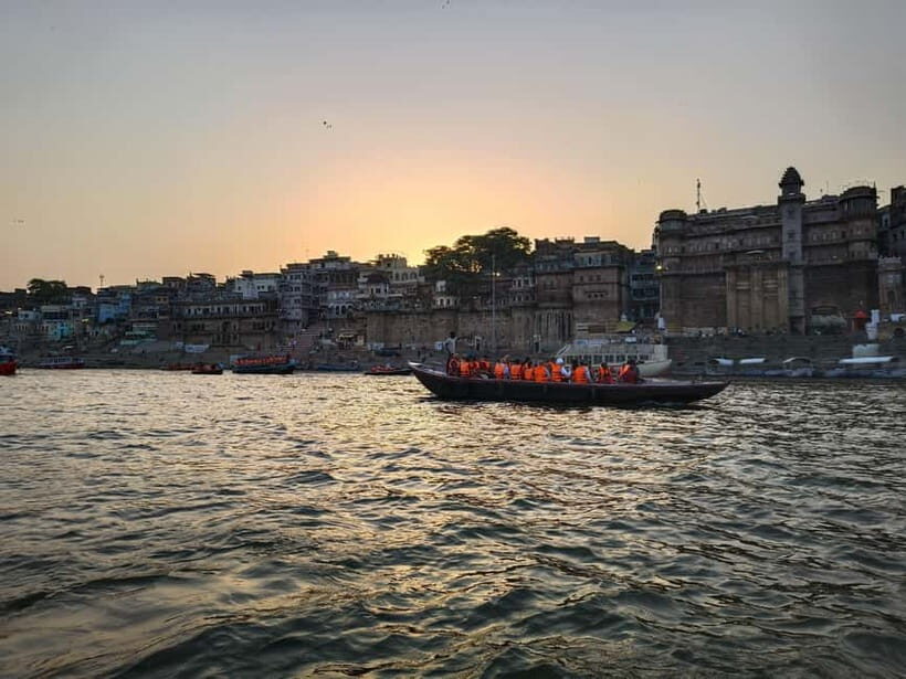 Varanasi: Hidden Secrets of Vibrant Tradition (Guided Tour) - A 3-hour walking tour that explains why Varanasi works