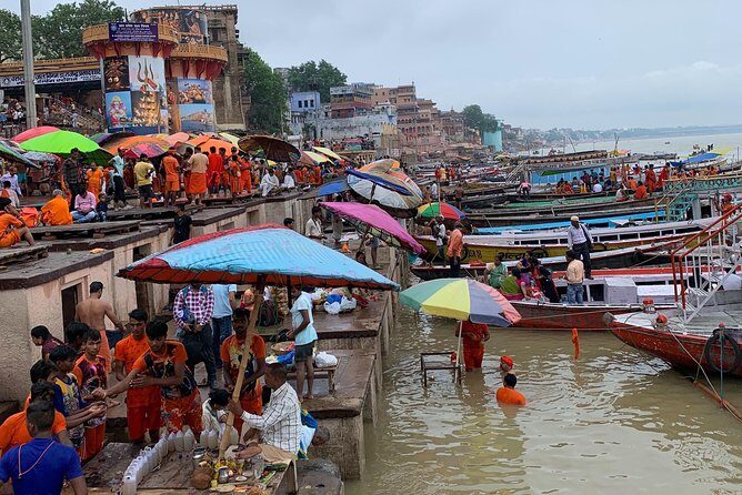 Varanasi Morning Boat Tour [RowBoat] - Why this 5:00 am Varanasi sunrise boat tour works