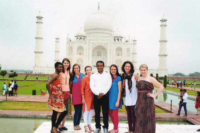 4-Days Private Golden Triangle Delhi, Agra & Jaipur Tour - All Inclusive - Delhi’s Old Delhi Power Set: Jama Masjid, Raj Ghat, and Bangla Sahib