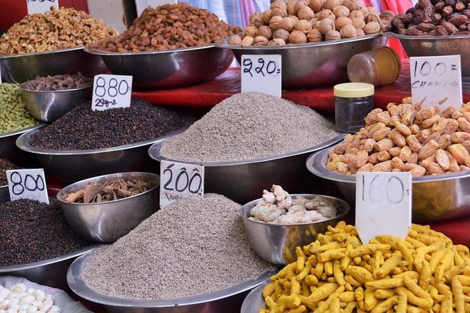 Private Full Day Shopping Tour in New Delhi - How Customizing the Route Works in Real Life